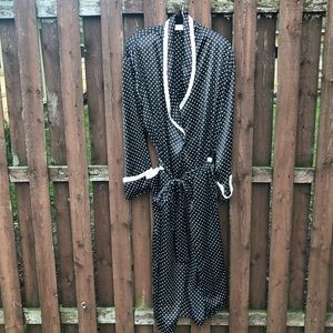 Vintage Victoria’s Secret Robe